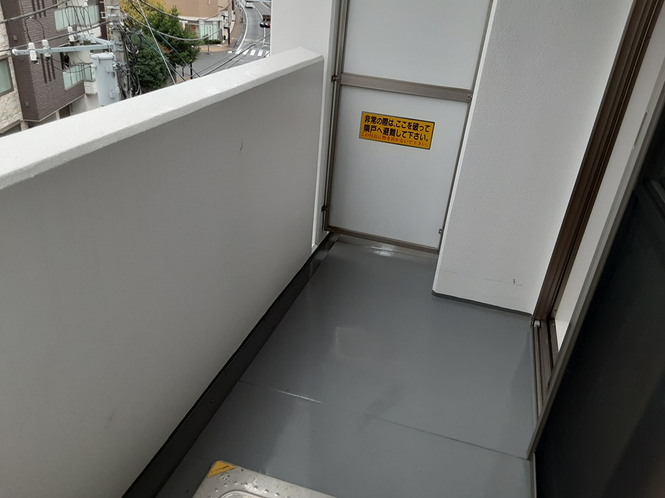 20/30 バルコニー