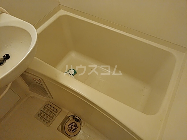 14/30 浴室