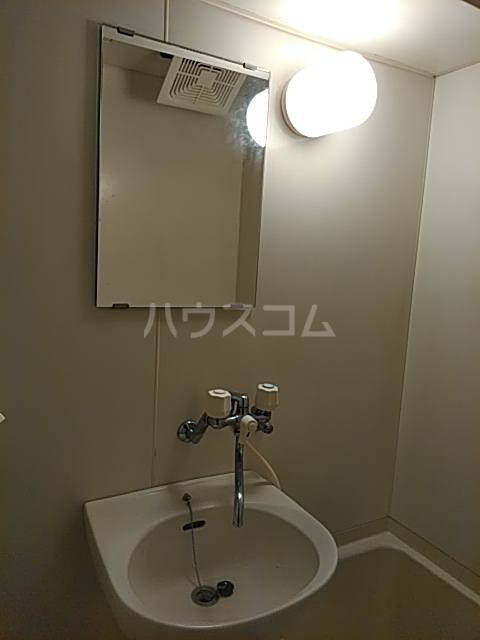 17/30 洗面