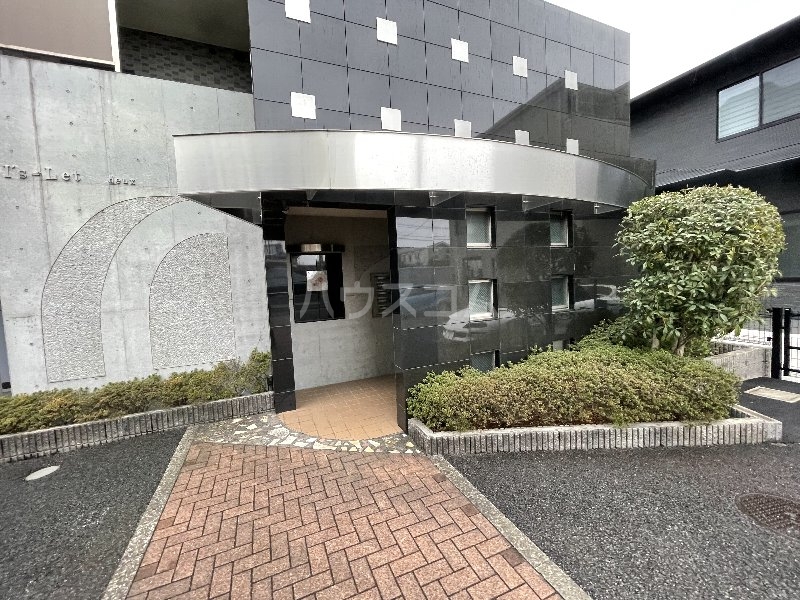 21/24 エントランス