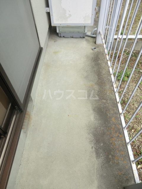 14/27 バルコニー