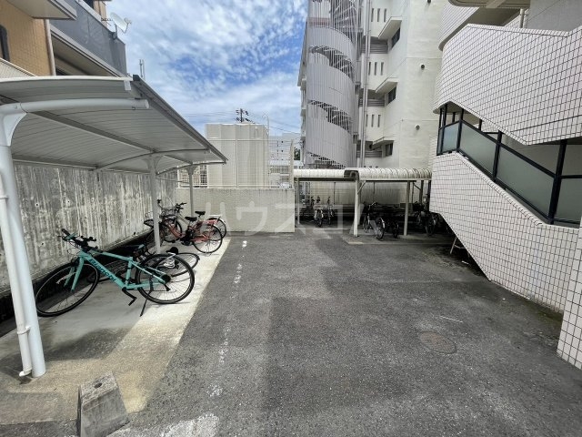 15/25 駐車場