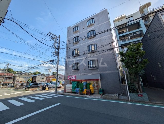 2/4 外観