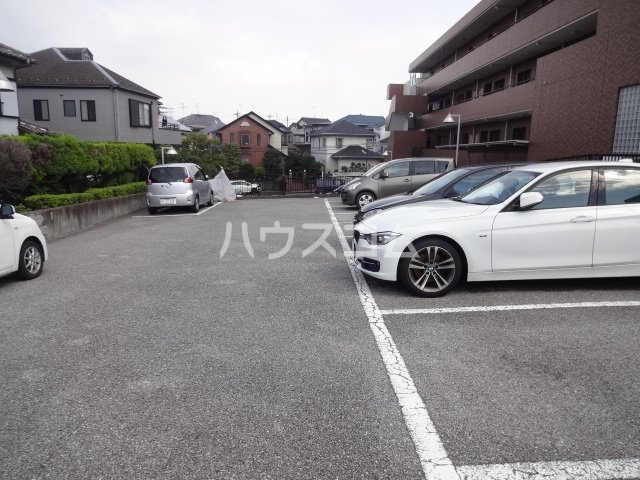 29/30 駐車場