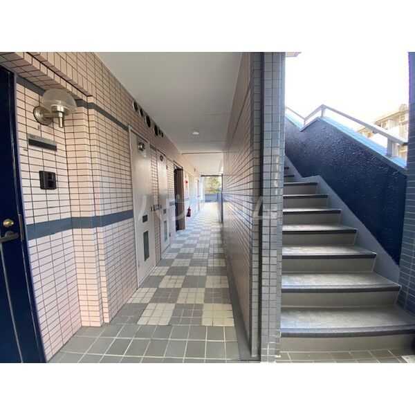 14/24 エントランス