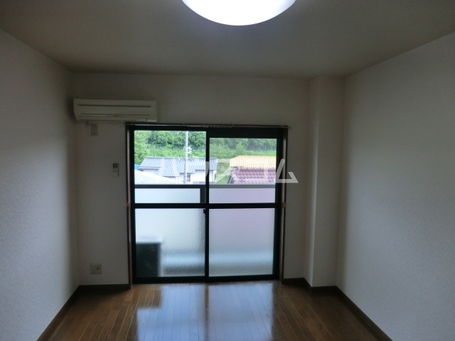 14/22 エントランス