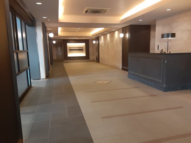 29/30 エントランス