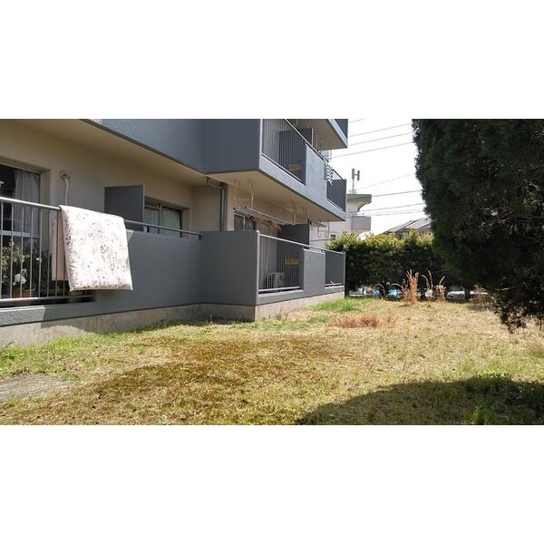 15/28 バルコニー