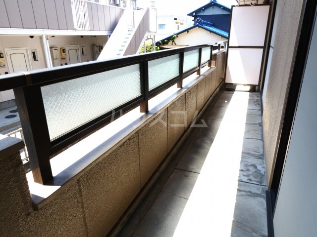 19/30 バルコニー