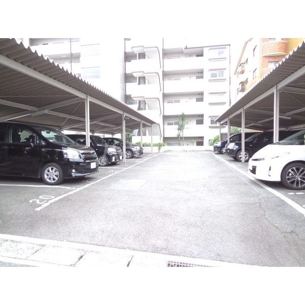 19/29 駐車場