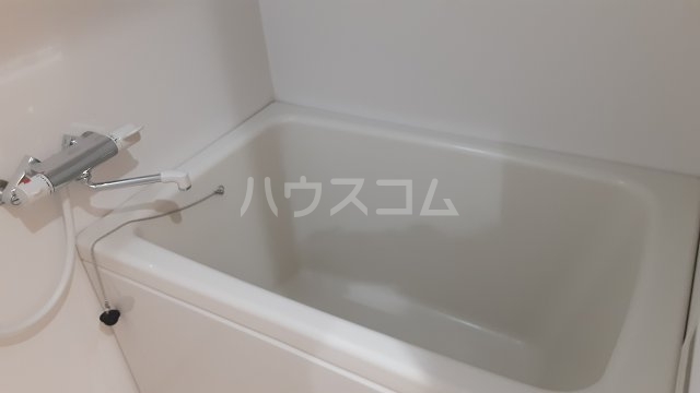 19/30 浴室