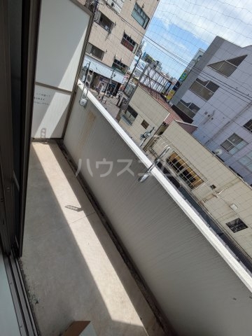 21/30 バルコニー