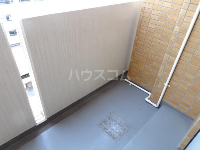 13/30 バルコニー