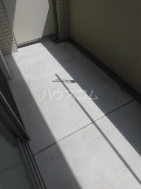 13/30 バルコニー