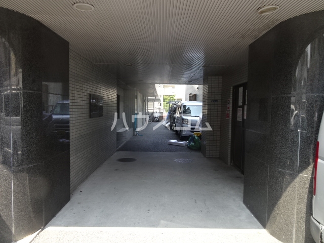 15/25 エントランス