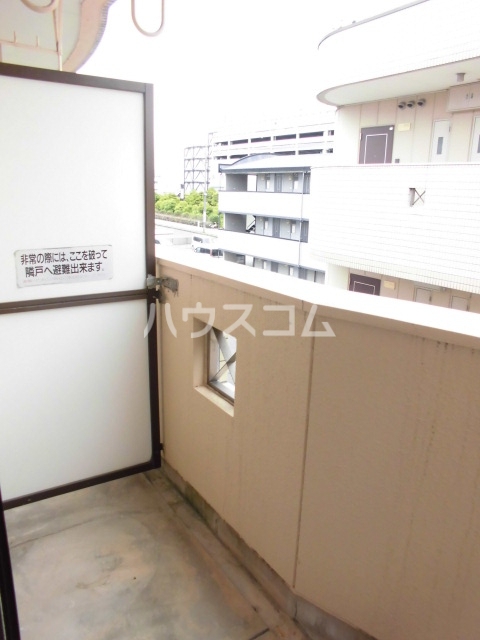 21/30 バルコニー