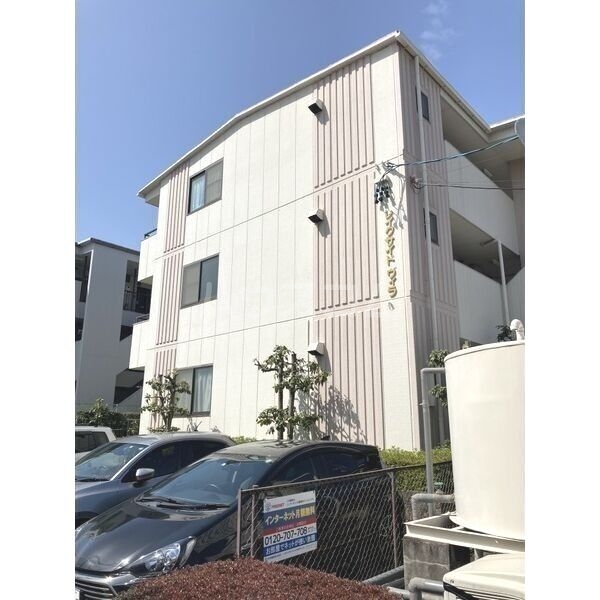 2/30 外観