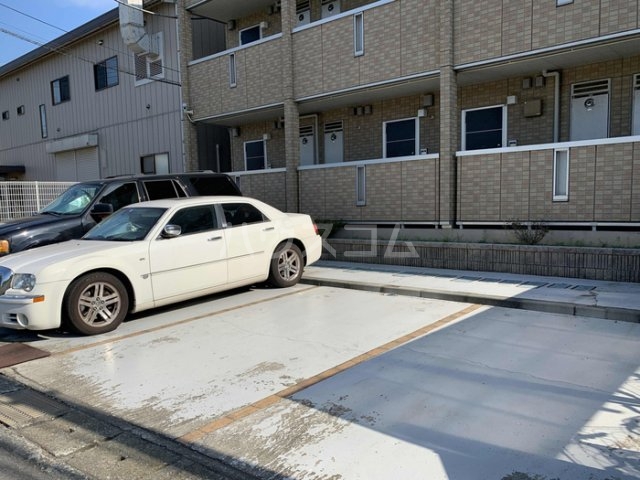 21/30 駐車場
