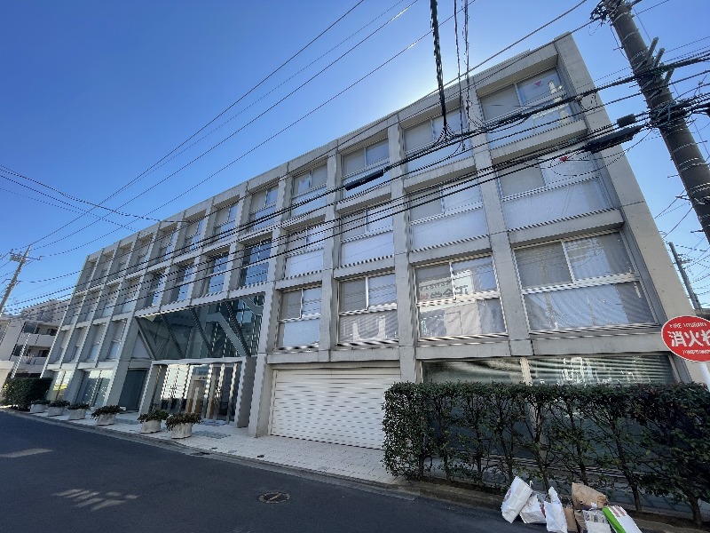 2/30 外観