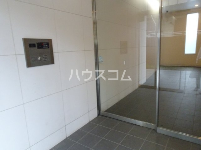 20/29 エントランス