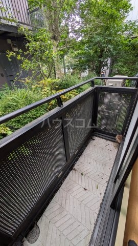 21/30 バルコニー