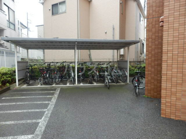 22/30 駐車場