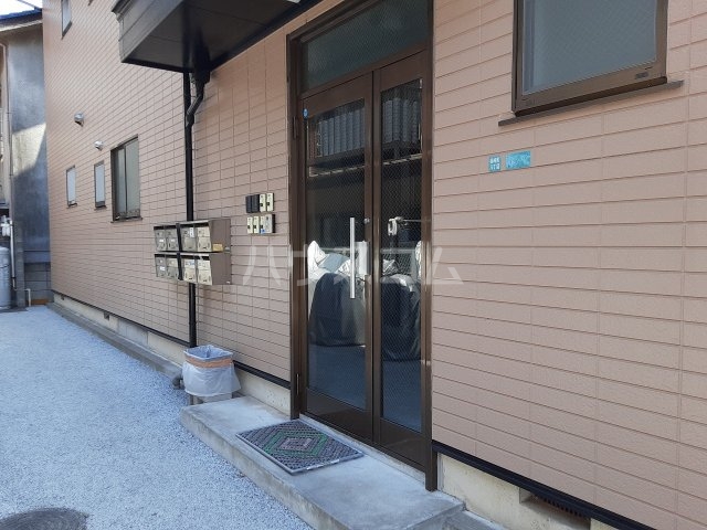 2/8 エントランス