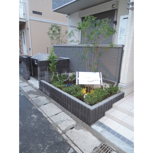 15/25 エントランス