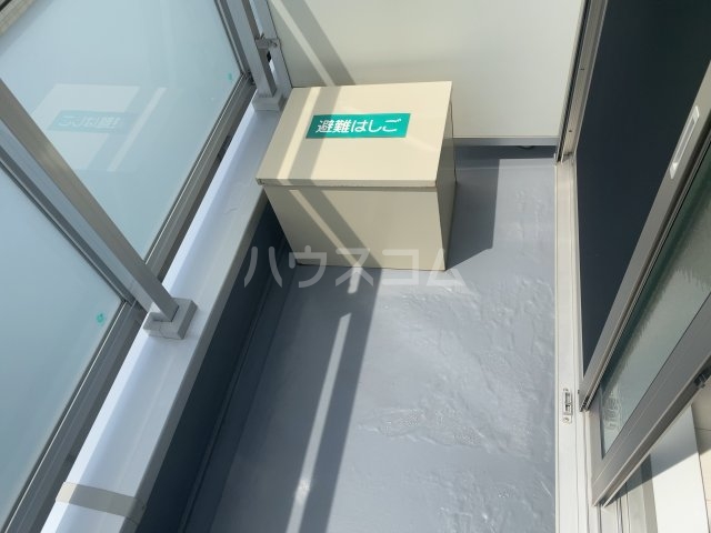 13/27 バルコニー