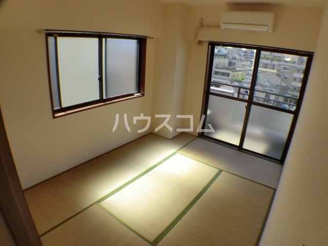 寝室