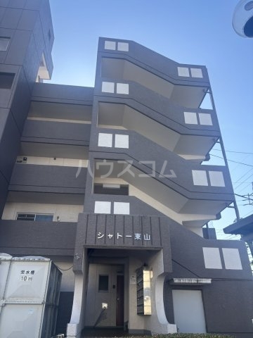 21/27 エントランス