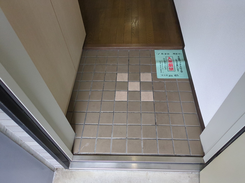 玄関