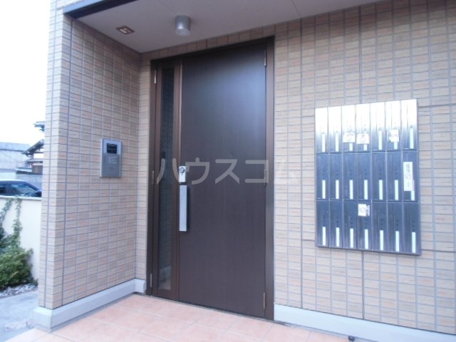 3/10 エントランス