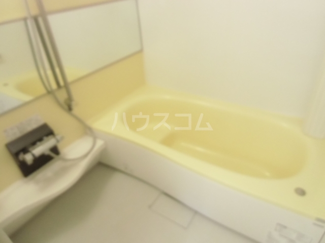 15/30 浴室