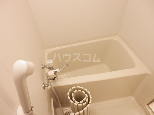 14/30 浴室