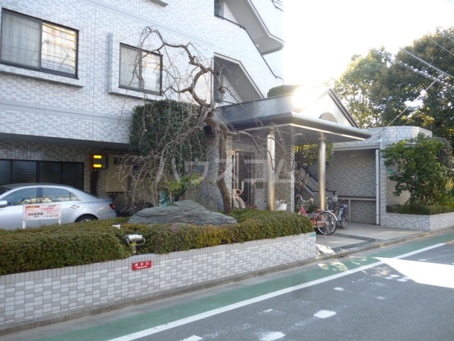 2/8 エントランス