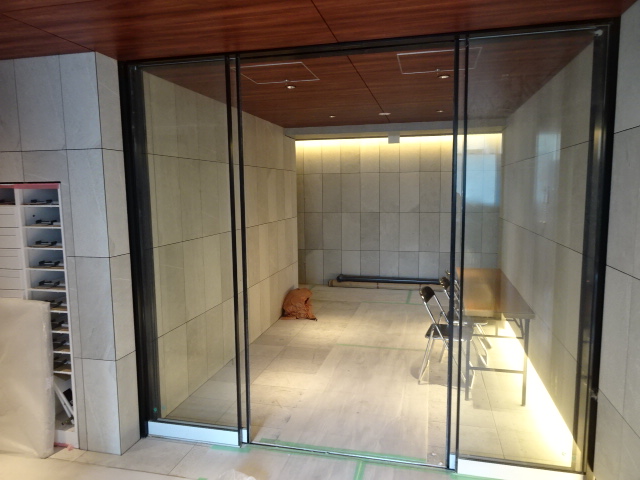 17/25 エントランス