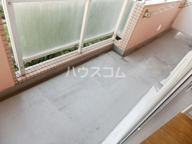 21/30 バルコニー