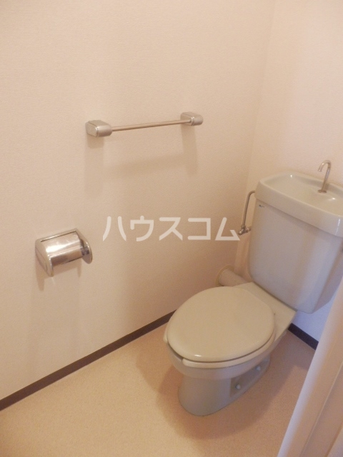 16/30 トイレ