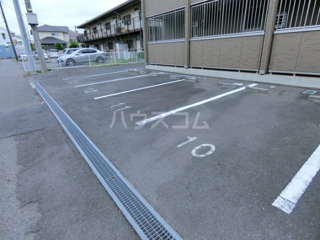 26/30 駐車場