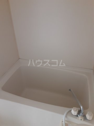 18/30 浴室
