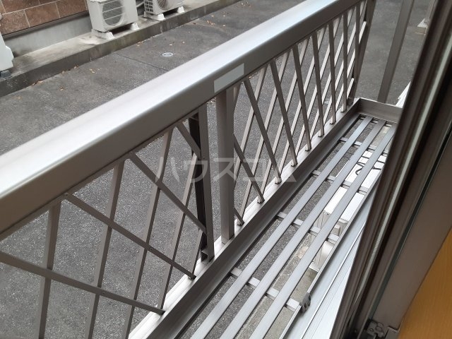 15/28 バルコニー