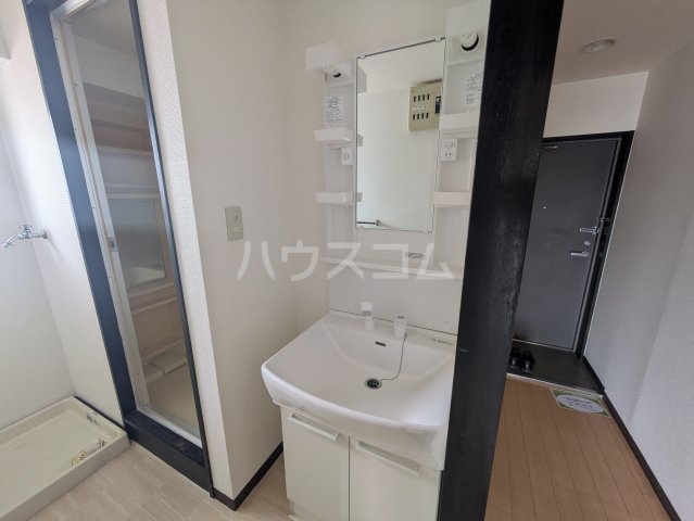 17/30 洗面
