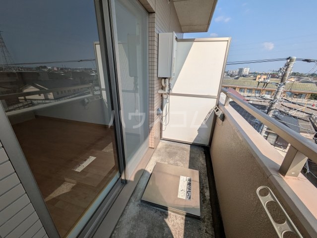 21/30 バルコニー