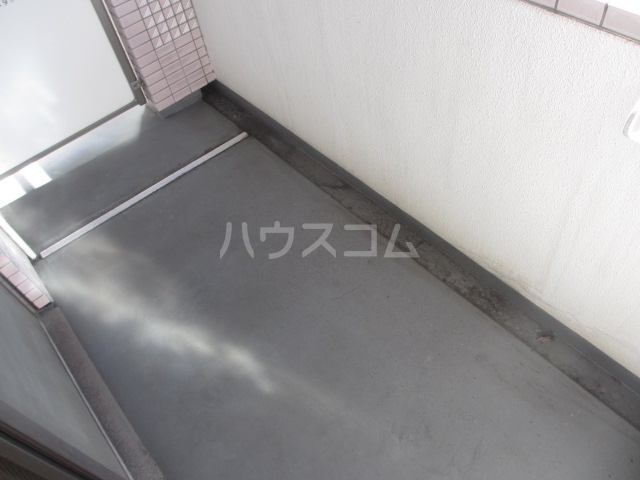 21/30 バルコニー