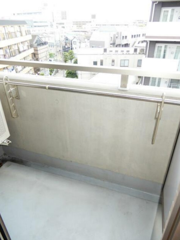 15/22 バルコニー