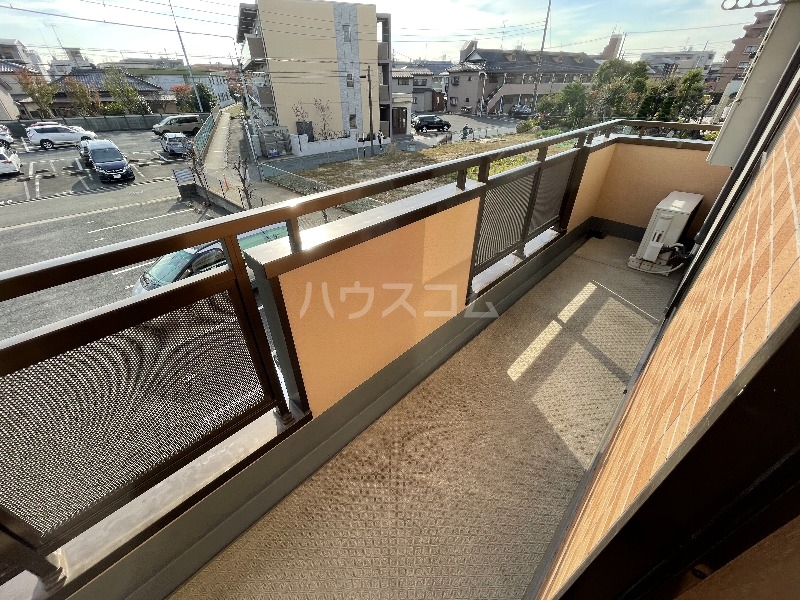 15/23 バルコニー