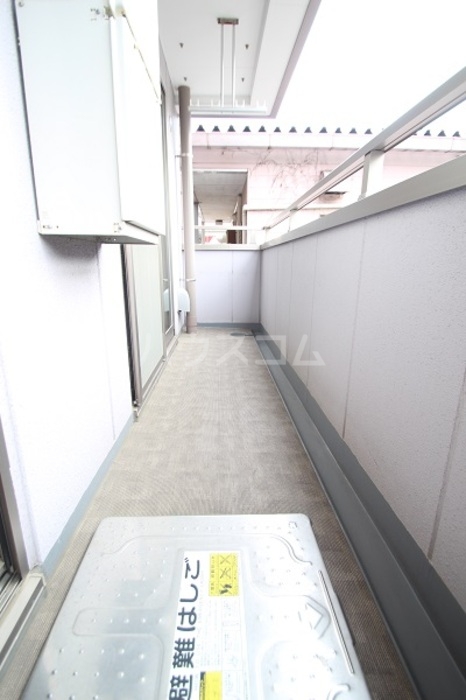 14/28 バルコニー