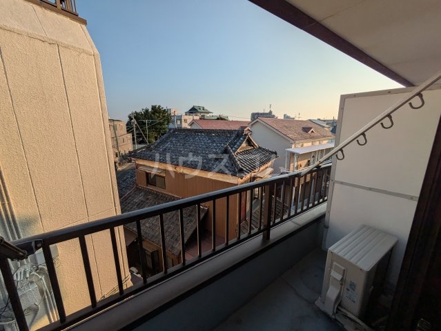 13/28 バルコニー