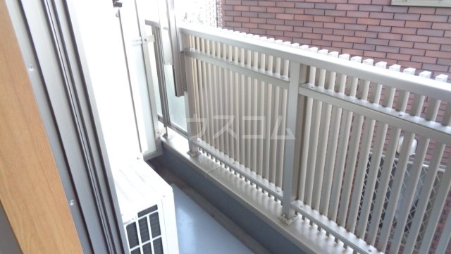 15/22 バルコニー